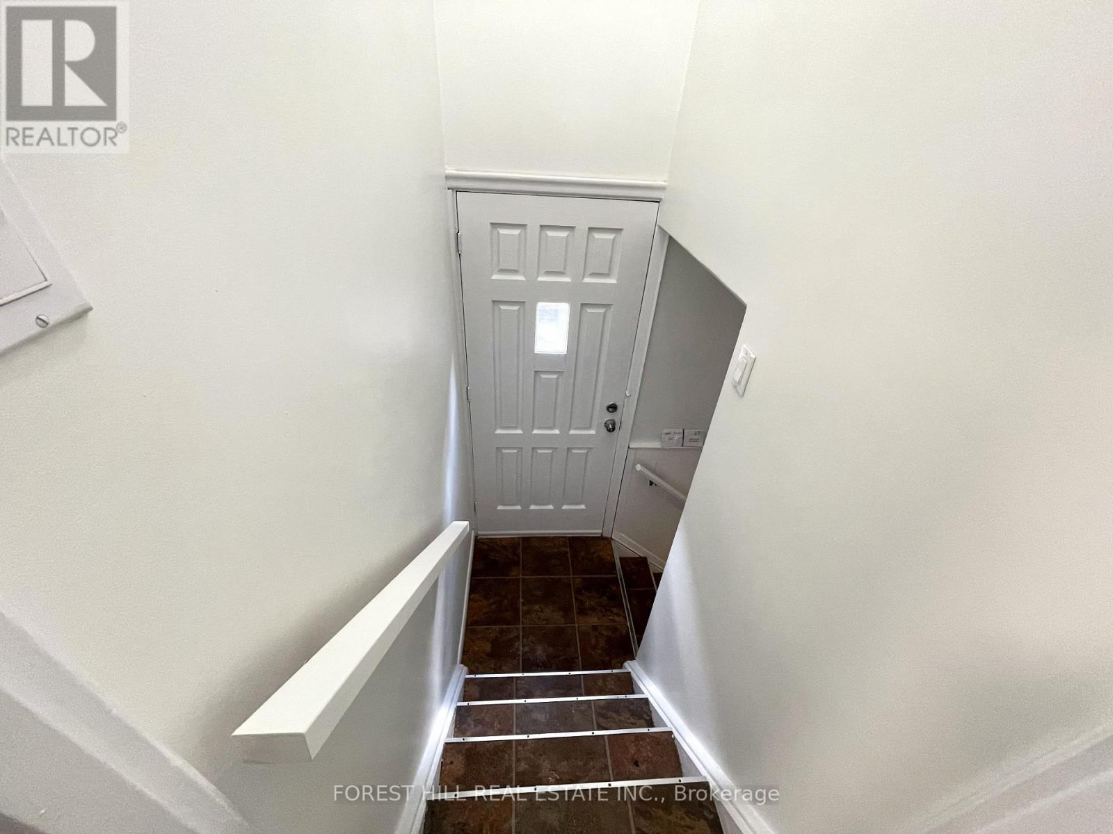 117 North Carson Street, Toronto, Ontario  M8W 4C7 - Photo 19 - W12591506