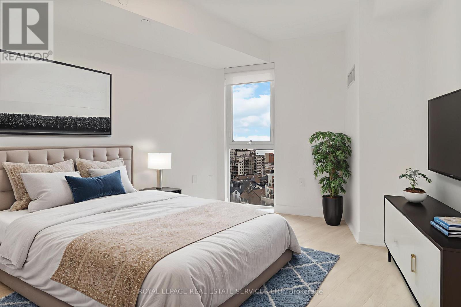 1109 - 2088 James Street, Burlington, Ontario L7R 0H2 - Photo 16 - W12591584