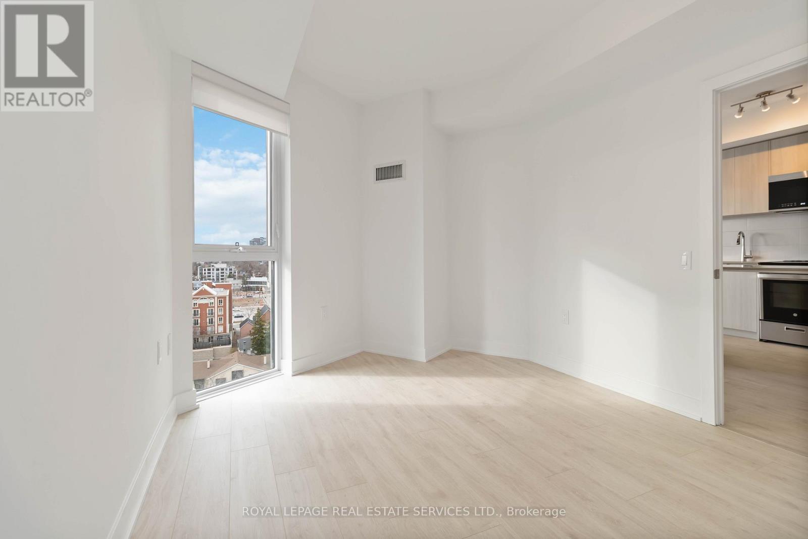 1109 - 2088 James Street, Burlington, Ontario L7R 0H2 - Photo 18 - W12591584