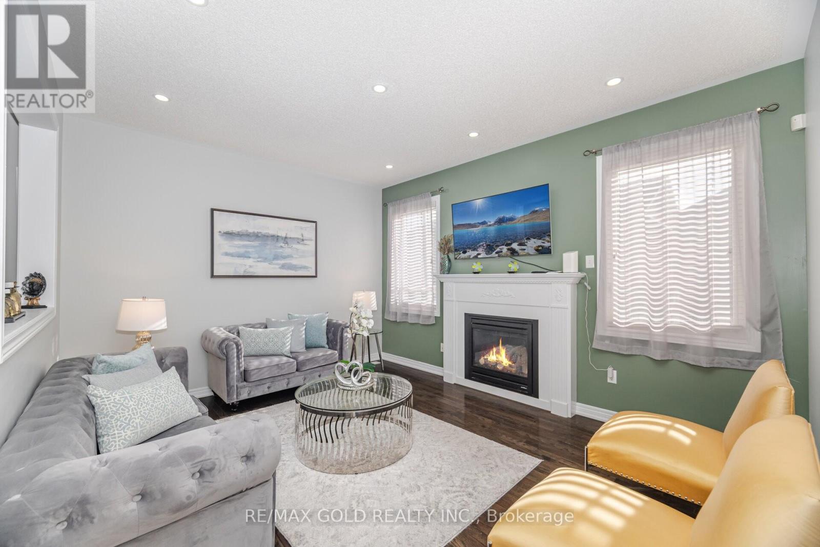 262 Thorndale Road, Brampton, Ontario L6P 3H2 - Photo 10 - W12591566