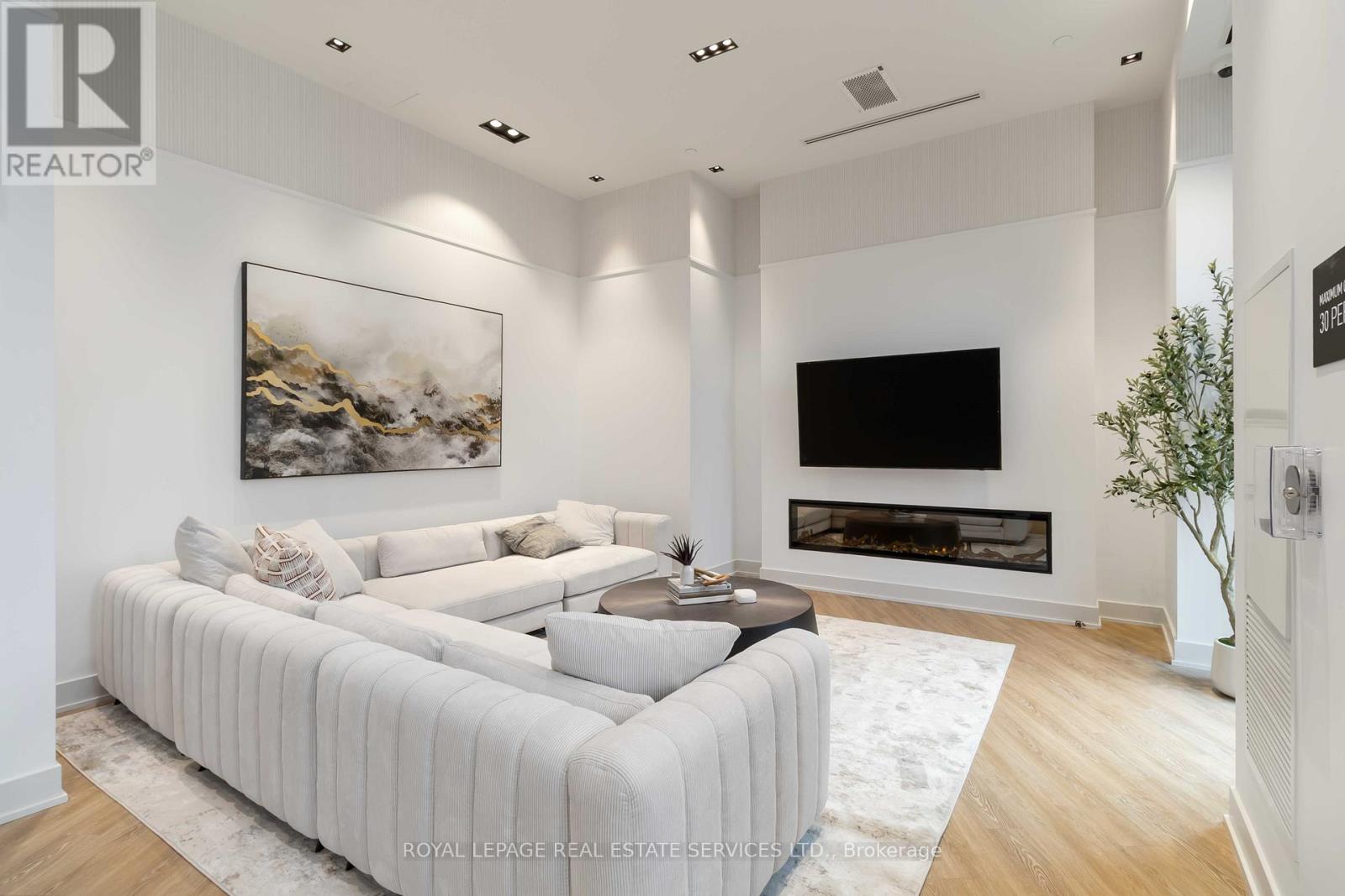 1109 - 2088 James Street, Burlington, Ontario L7R 0H2 - Photo 24 - W12591584