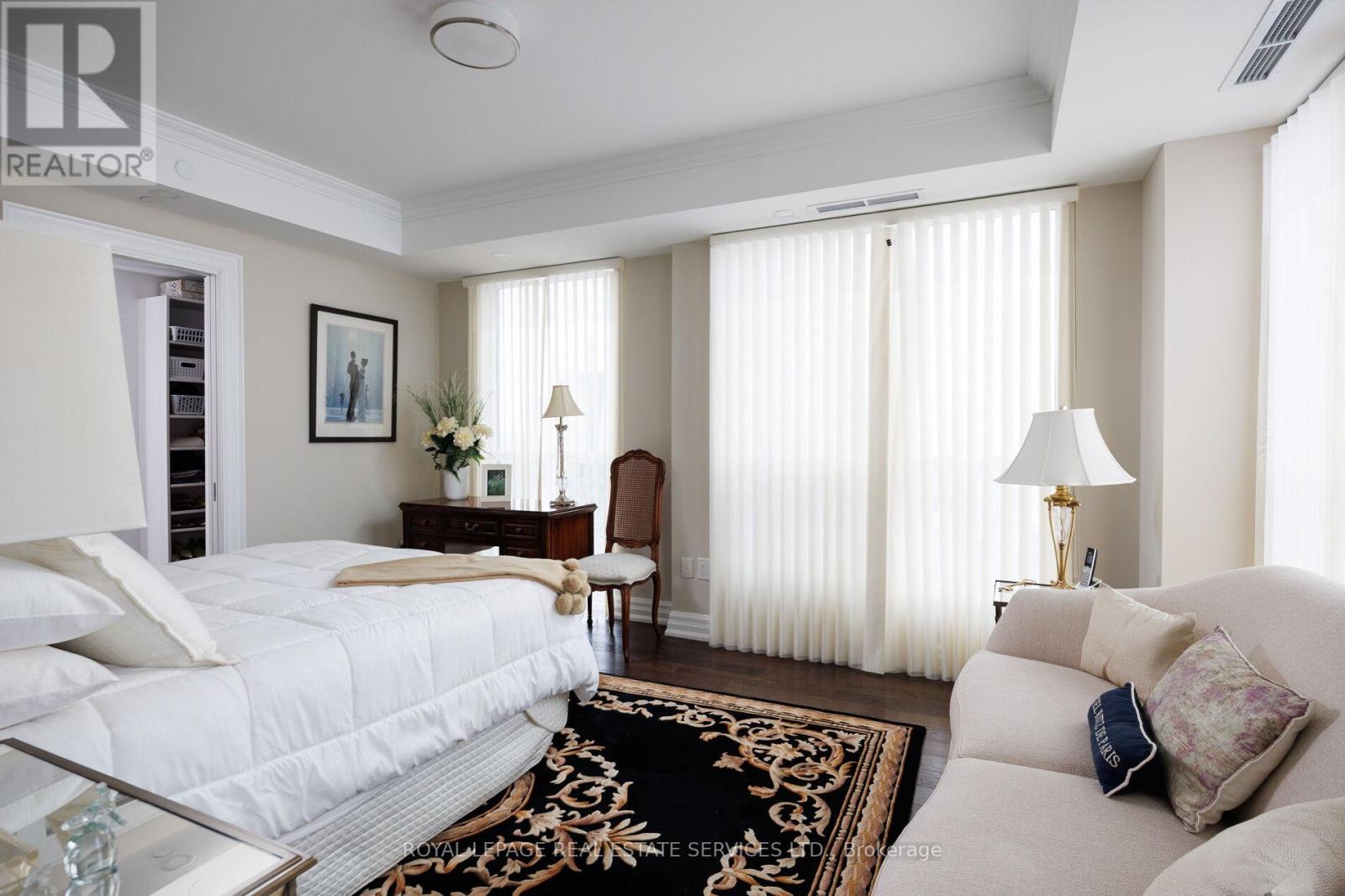 1802 - 2060 Lakeshore Road, Burlington, Ontario  L7R 0G2 - Photo 25 - W12591560