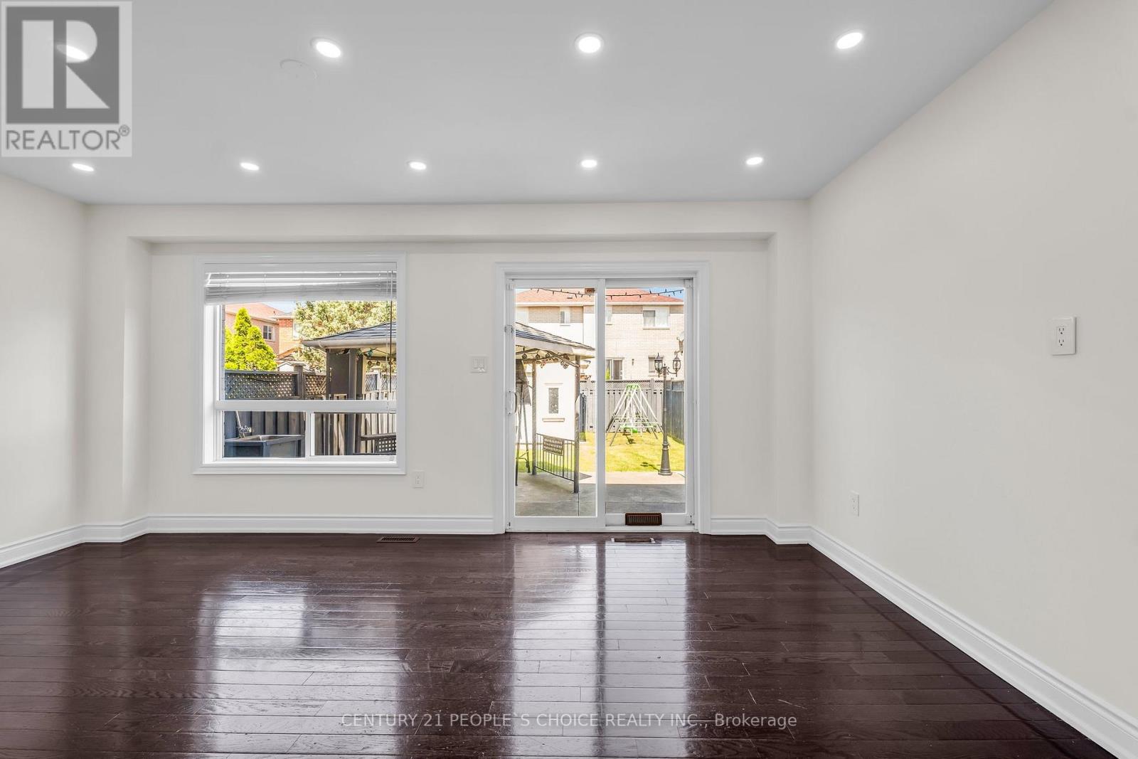 46 Studebaker Trail, Brampton, Ontario  L7A 3A5 - Photo 7 - W12591644