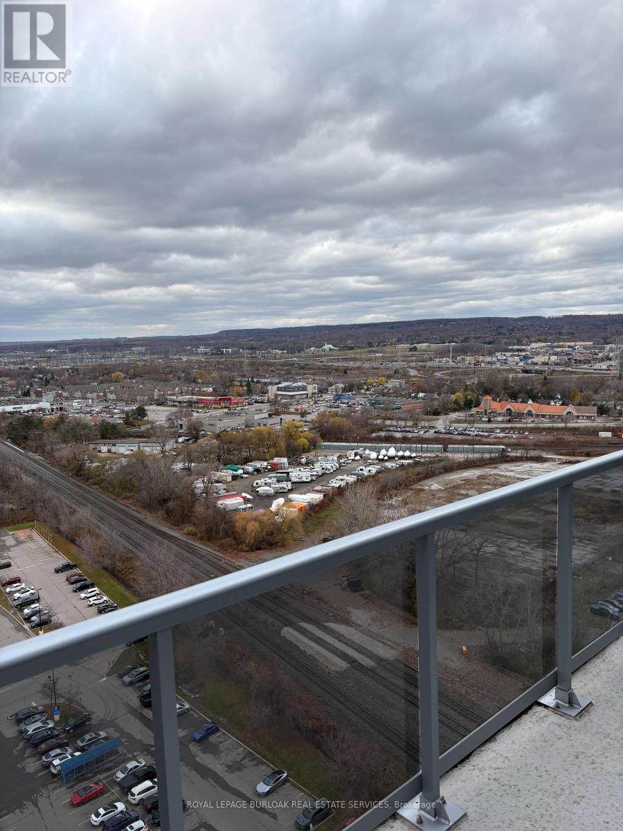 2007 - 2081 Fairview Street, Burlington, Ontario L7R 0E4 - Photo 23 - W12591634