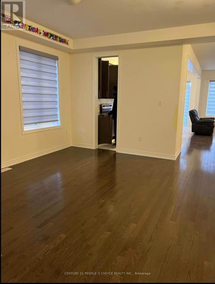 Upper - 55 Cobriza Crescent, Brampton, Ontario L7A 0C4 - Photo 6 - W12591620