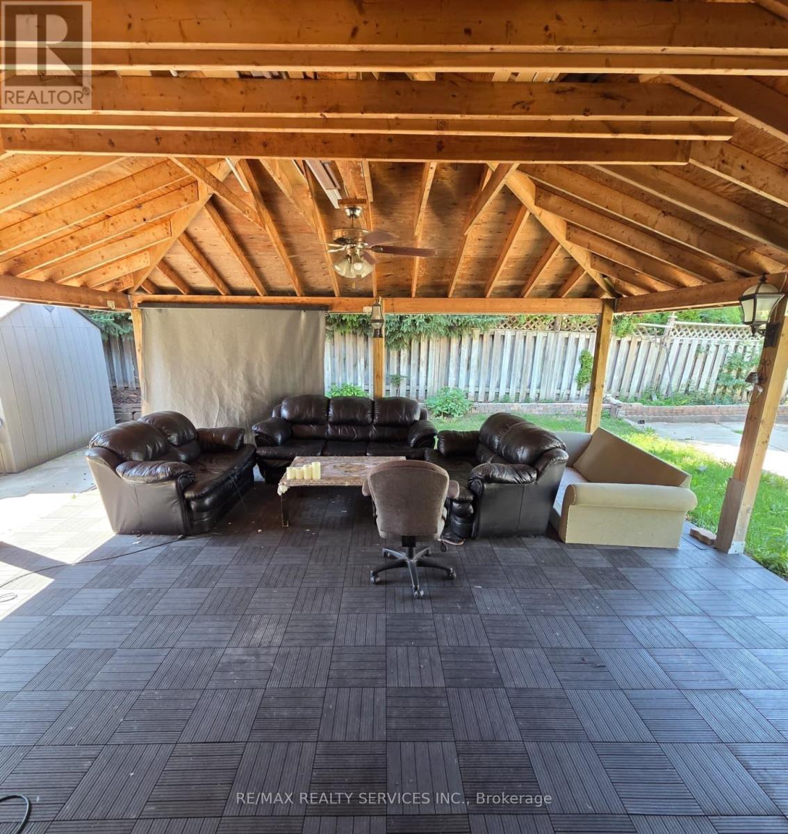 32 Shenstone Avenue, Brampton, Ontario L6Z 2Y8 - Photo 16 - W12591668