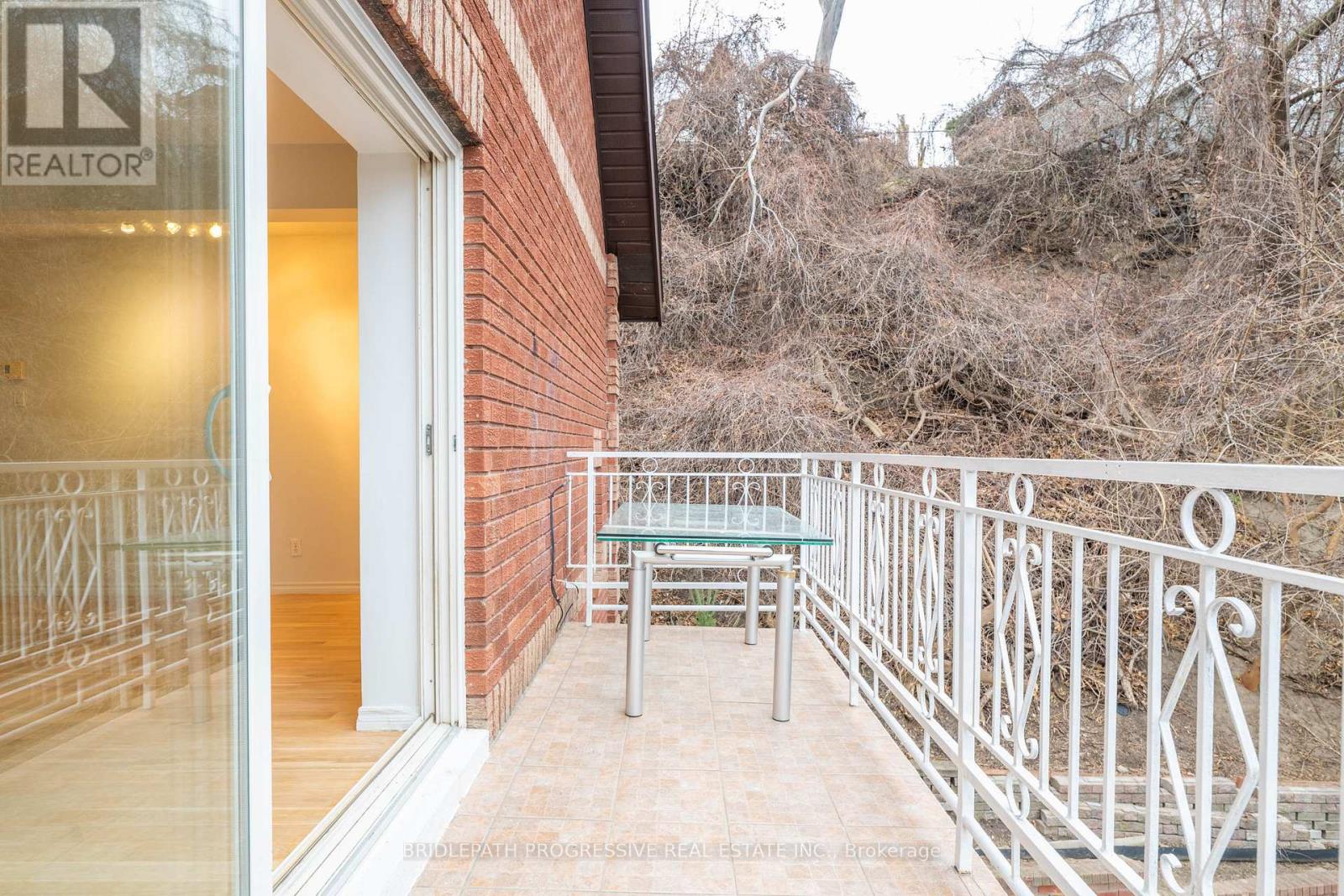 3 - 6 Garrow Avenue, Toronto, Ontario  M6N 2C5 - Photo 27 - W12591706