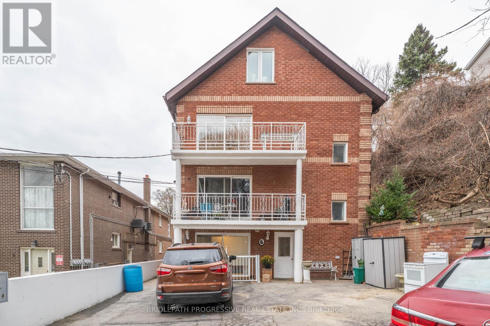 3 - 6 Garrow Avenue, Toronto, Ontario  M6N 2C5 - Photo 3 - W12591706