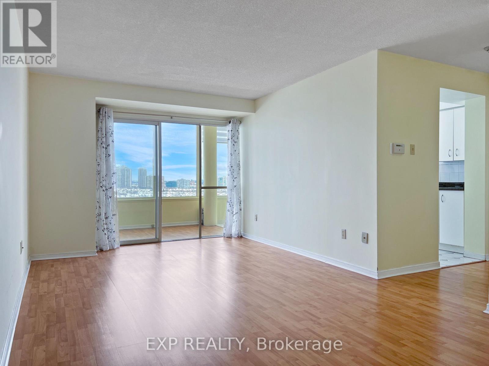 1507 - 700 Constellation Drive, Mississauga, Ontario  L5R 3G8 - Photo 9 - W12591728