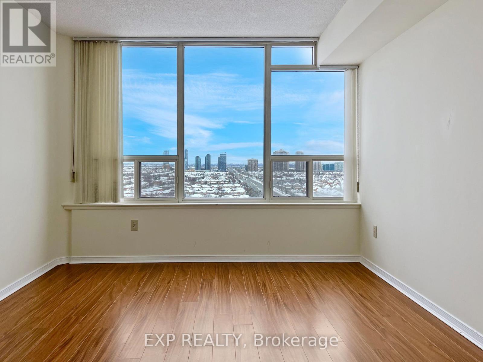 1507 - 700 Constellation Drive, Mississauga, Ontario  L5R 3G8 - Photo 7 - W12591728