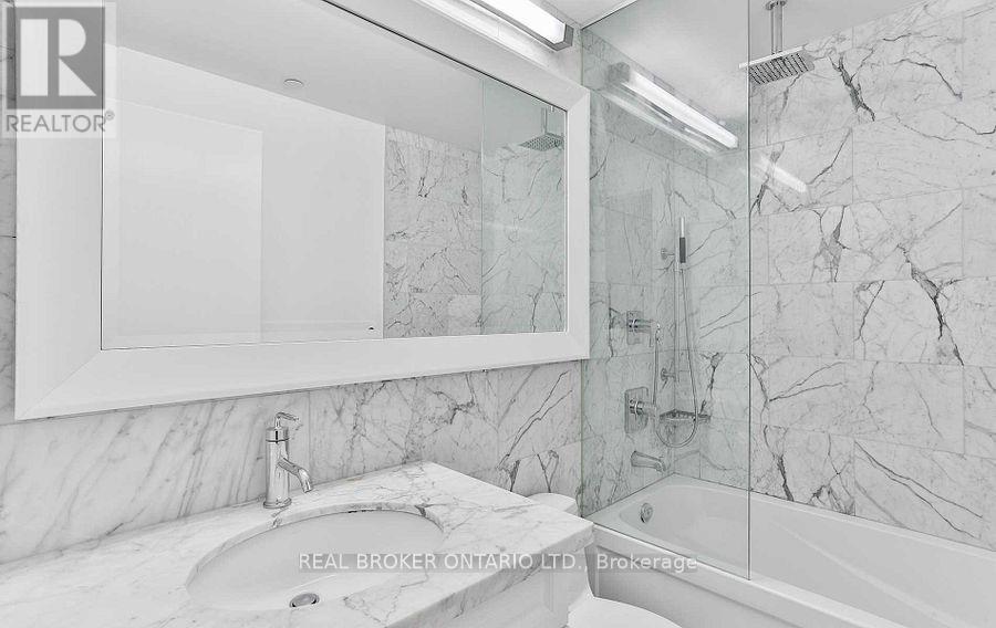 2201 - 90 Park Lawn Road, Toronto, Ontario  M8Y 0B6 - Photo 9 - W12591774