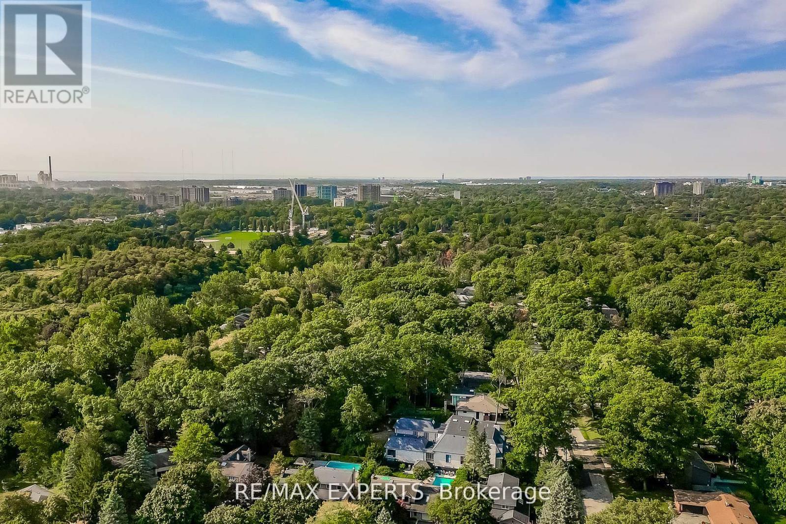 1135 Greenoaks Drive, Mississauga, Ontario  L5J 3A1 - Photo 48 - W12591828