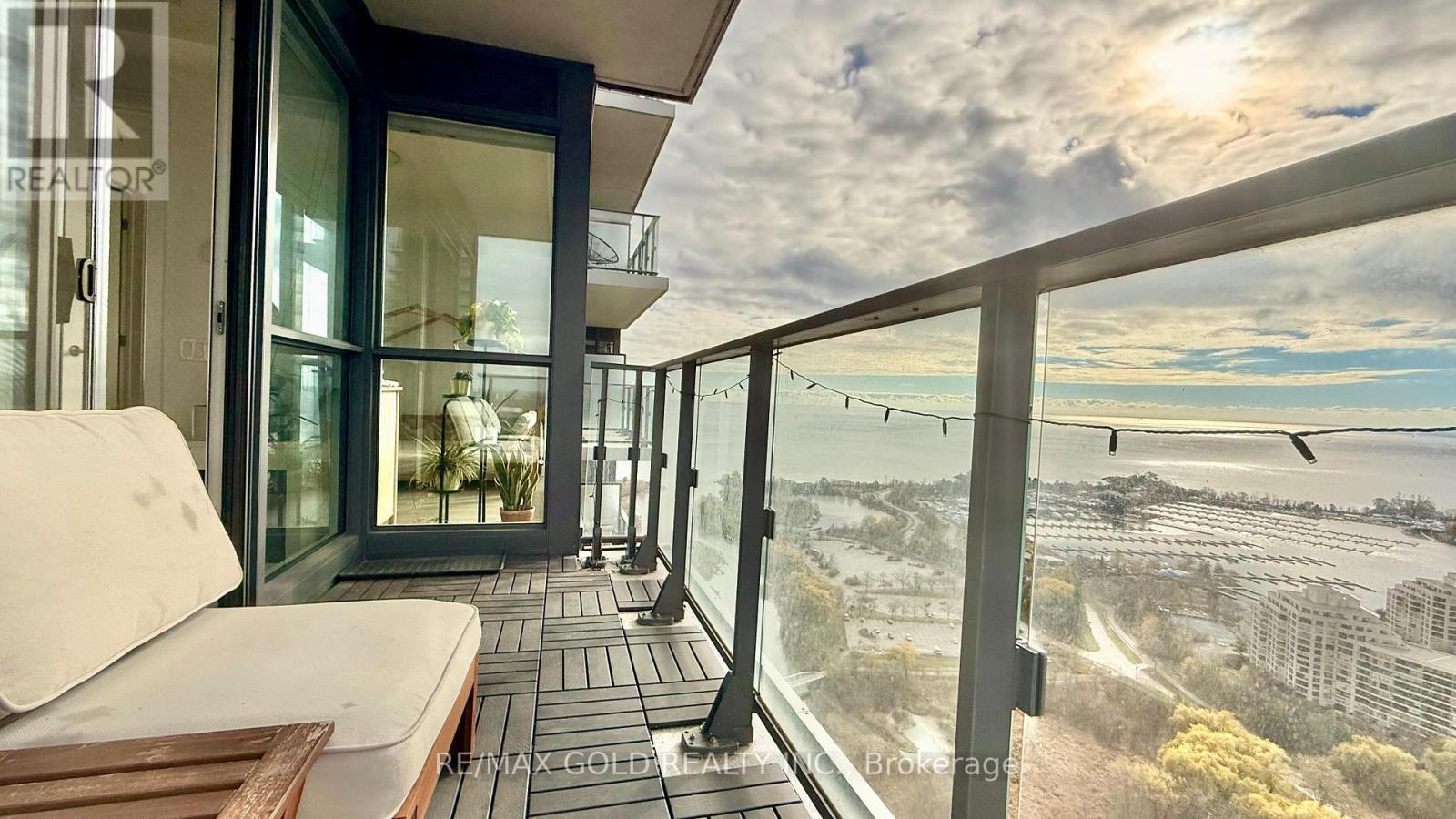 4104 - 2200 Lakeshore Boulevard W, Toronto, Ontario M8V 1A4 - Photo 13 - W12591868