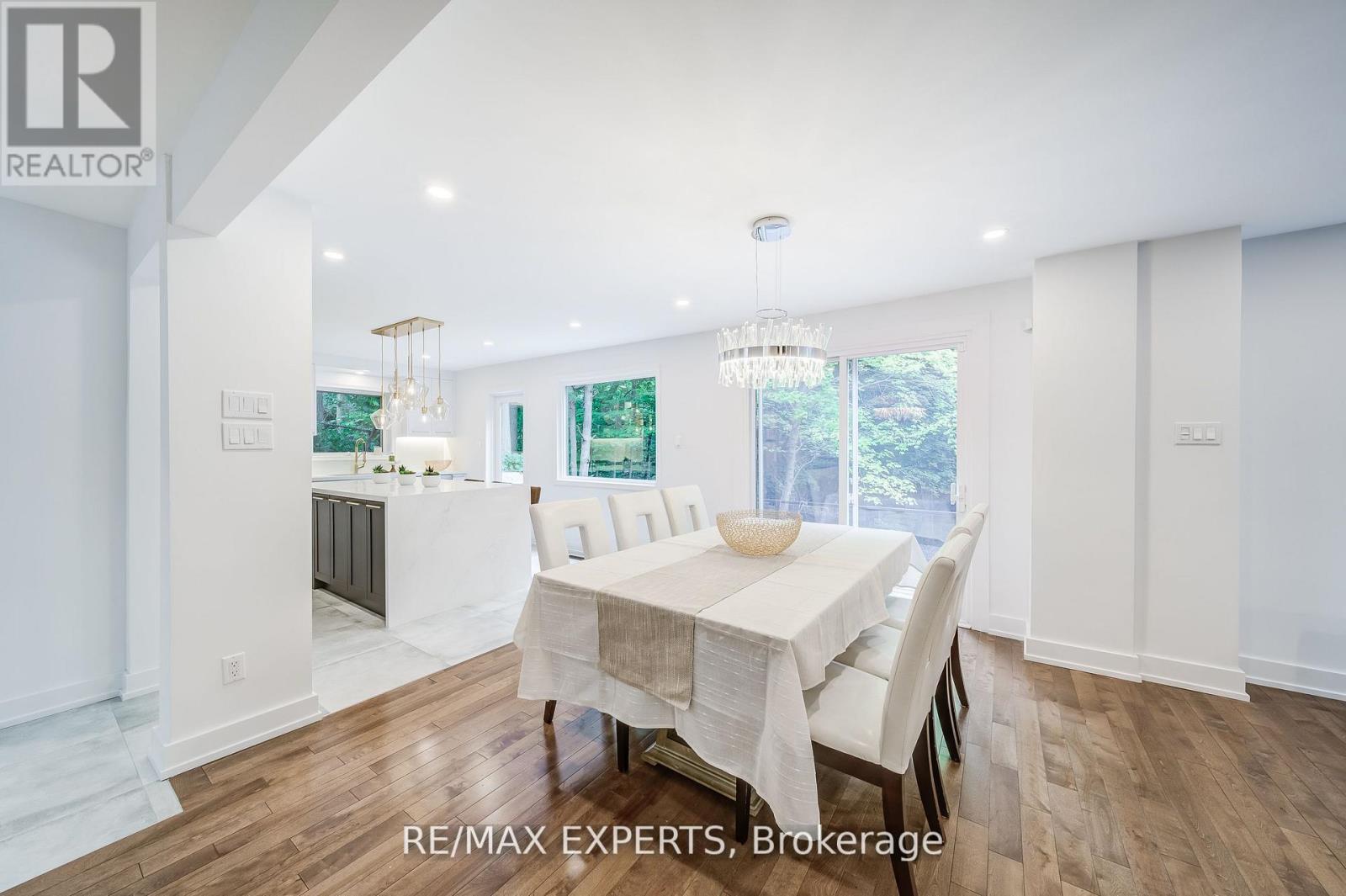 1135 Greenoaks Drive, Mississauga, Ontario  L5J 3A1 - Photo 14 - W12591828