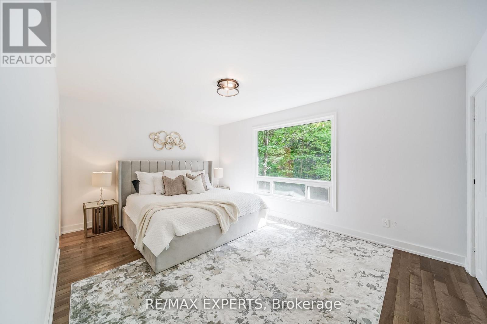 1135 Greenoaks Drive, Mississauga, Ontario  L5J 3A1 - Photo 27 - W12591828