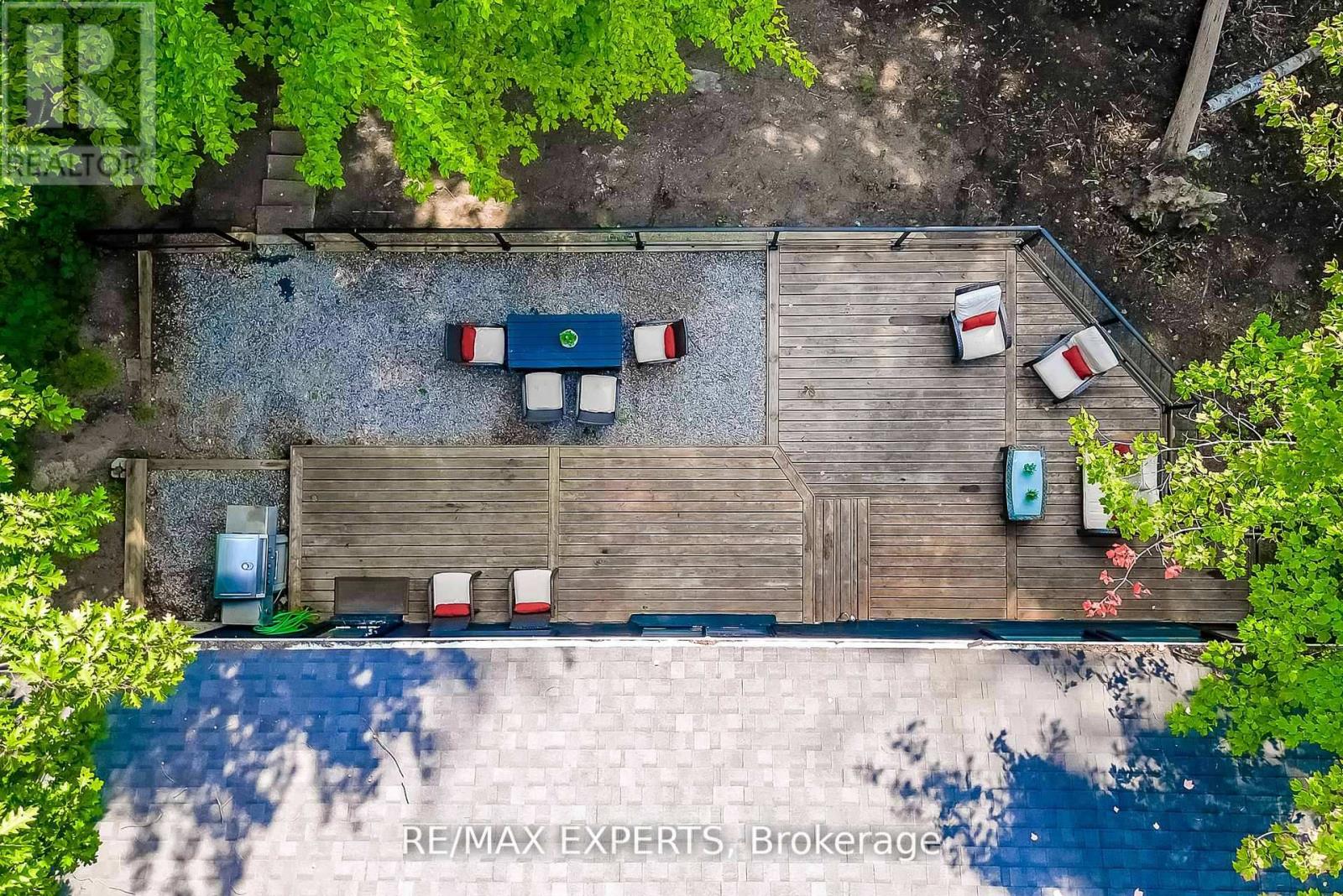 1135 Greenoaks Drive, Mississauga, Ontario  L5J 3A1 - Photo 47 - W12591828