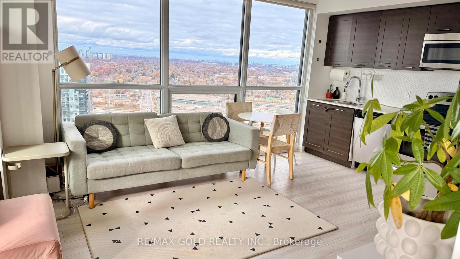 4104 - 2200 Lakeshore Boulevard W, Toronto, Ontario M8V 1A4 - Photo 19 - W12591868