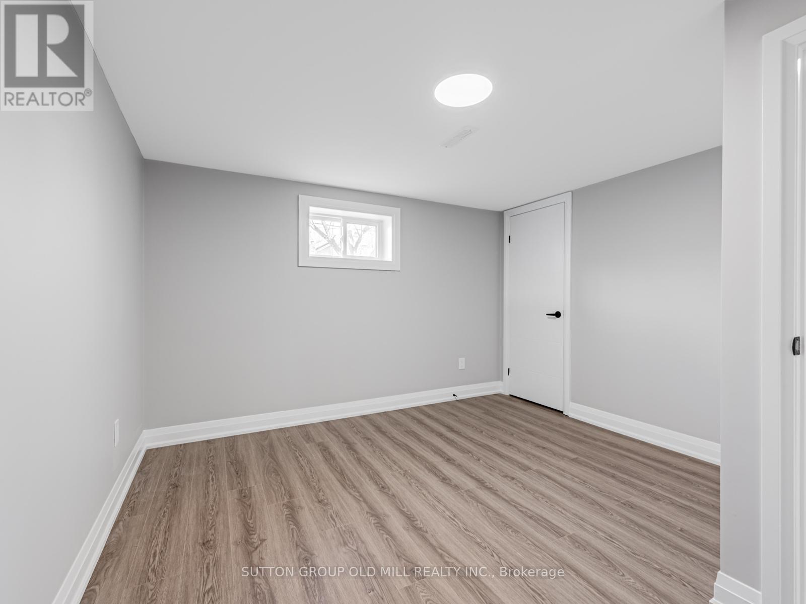 7 Heatherglen Road, Toronto, Ontario M9W 4P9 - Photo 27 - W12591924