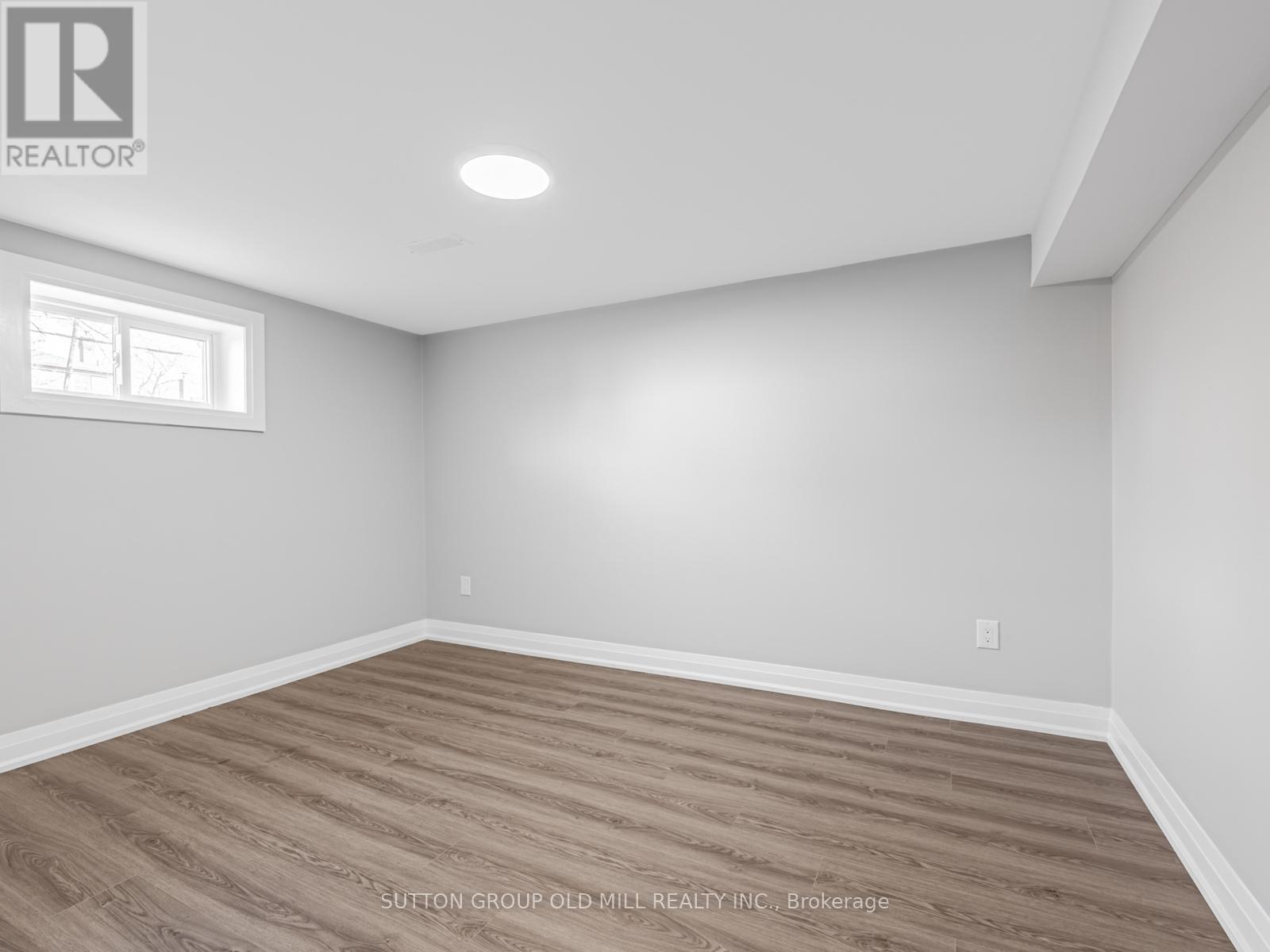 7 Heatherglen Road, Toronto, Ontario M9W 4P9 - Photo 29 - W12591924