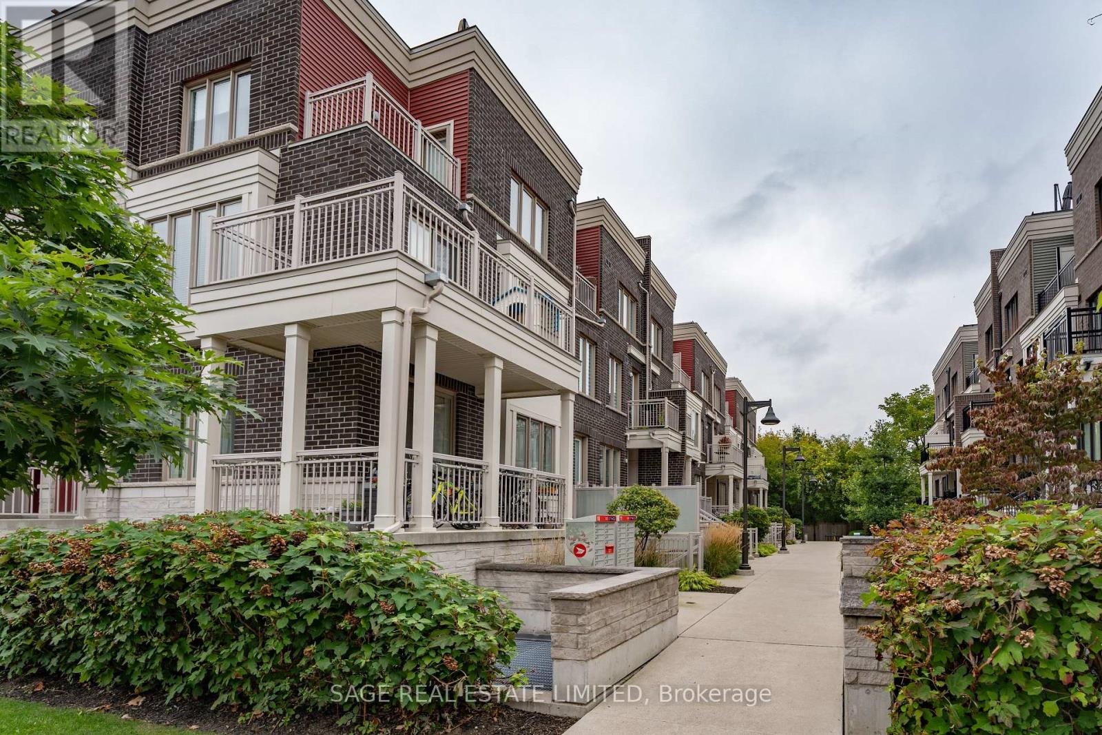 5 - 140 Long Branch Avenue, Toronto, Ontario M8W 0B1 - Photo 22 - W12591986