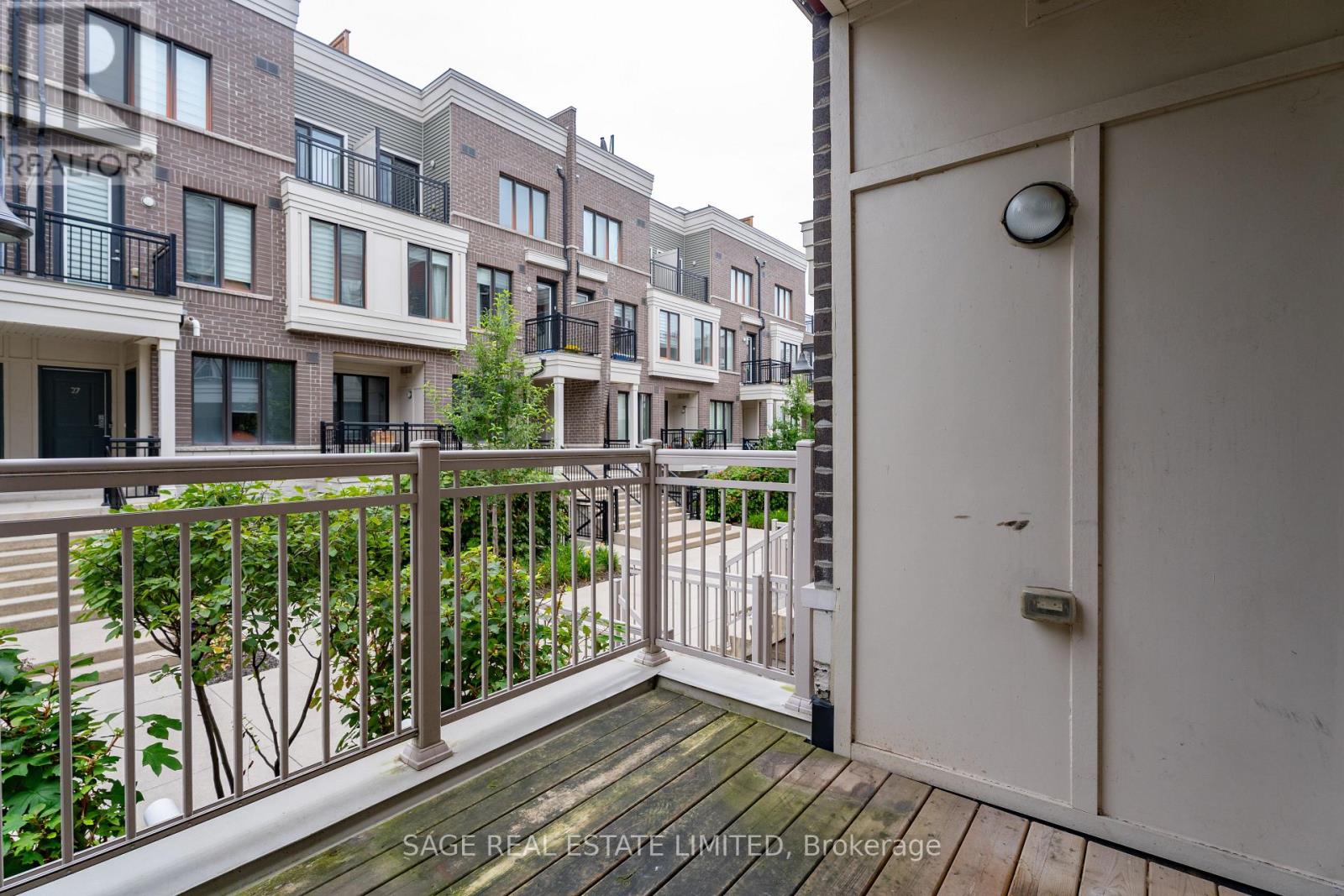 5 - 140 Long Branch Avenue, Toronto, Ontario M8W 0B1 - Photo 16 - W12591986