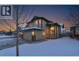 9 Thomas Place Timberstone, Red Deer, Ca