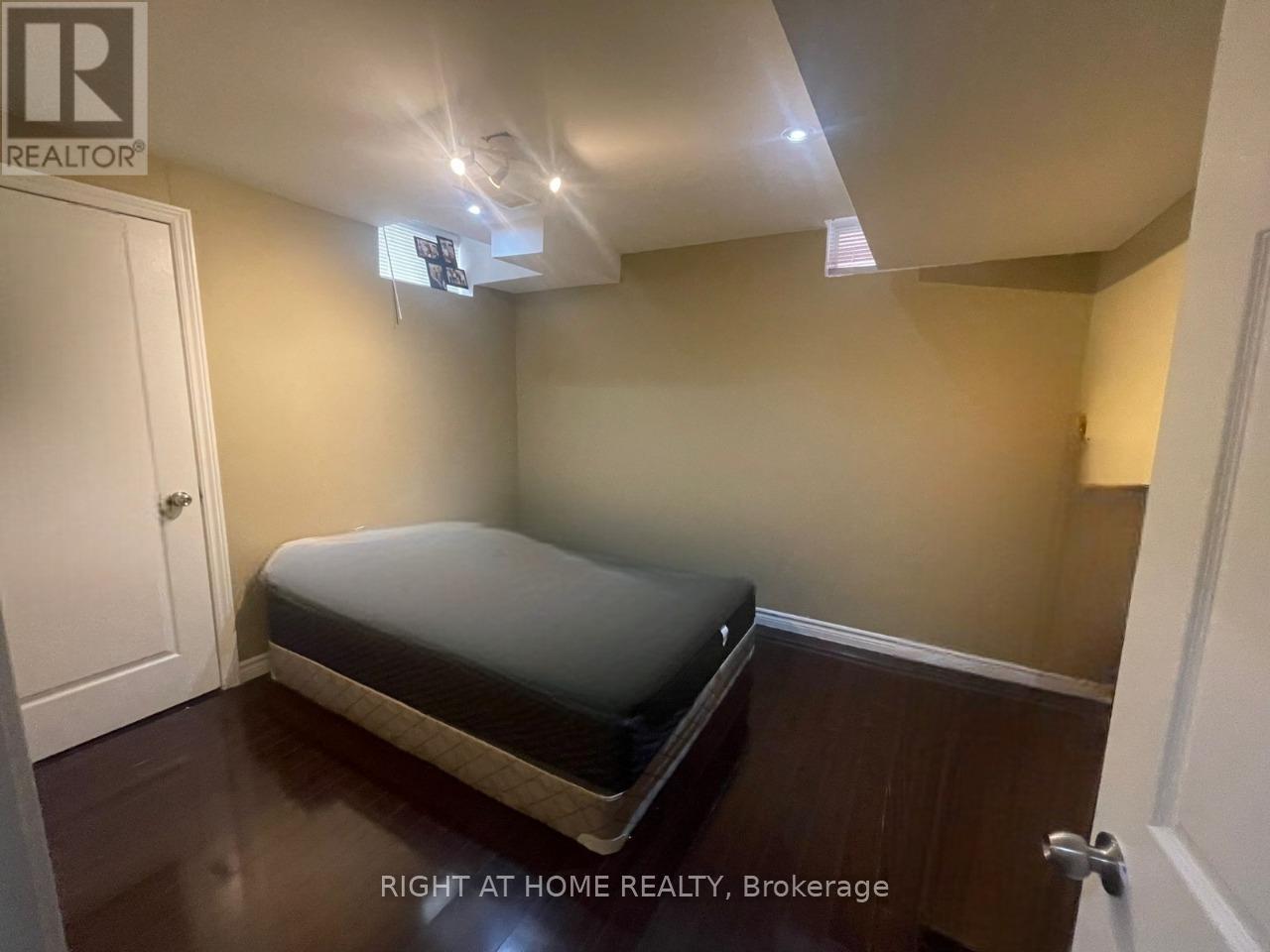 -Bsmt - 77 Vanderpool Crescent, Brampton, Ontario  L6P 3W2 - Photo 8 - W12592094