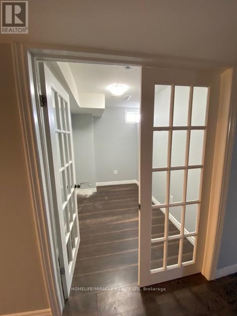 12 Lone Rock Circle, Brampton, Ontario  L6P 3X4 - Photo 5 - W12592110