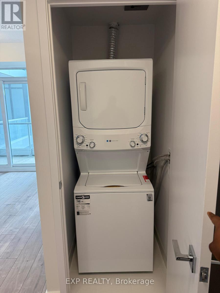 302 - 500 Plains Road E, Burlington, Ontario L7T 2E1 - Photo 32 - W12592090