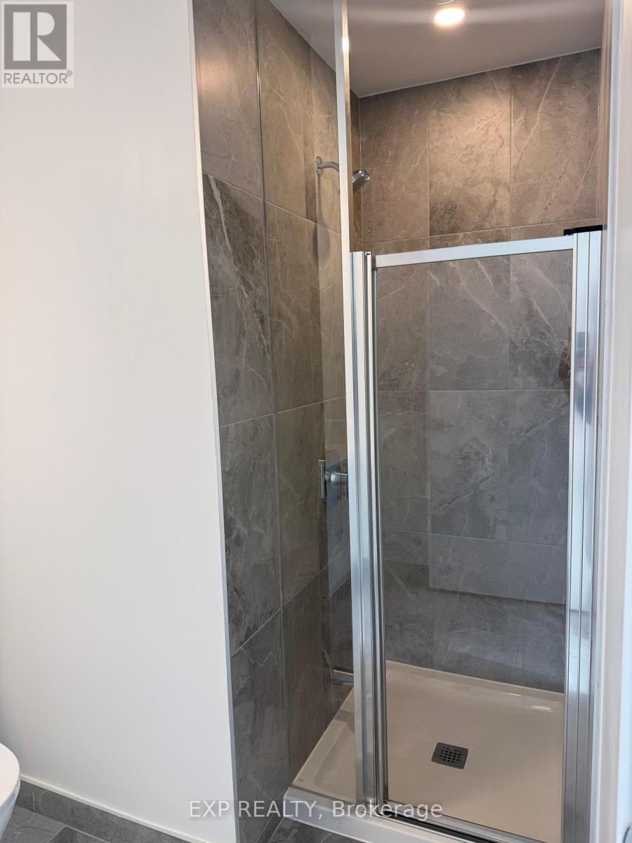 302 - 500 Plains Road E, Burlington, Ontario L7T 2E1 - Photo 29 - W12592090