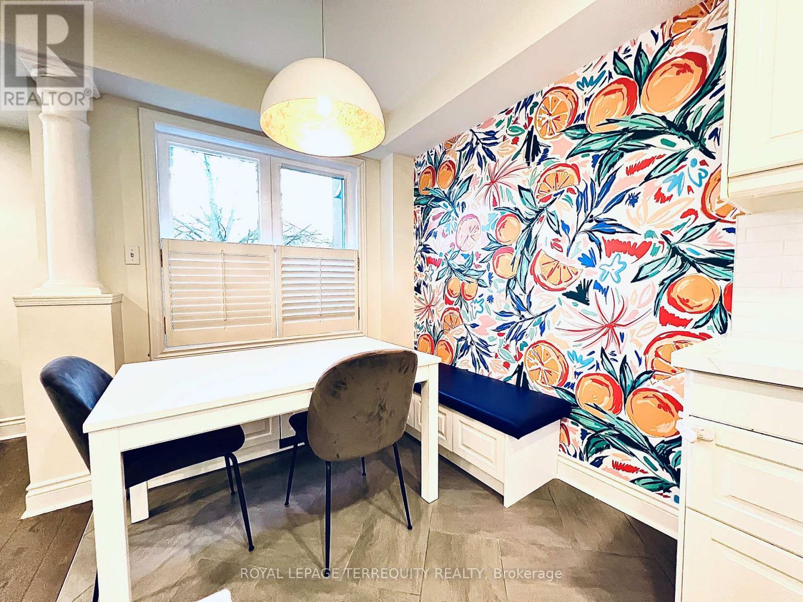 32b - 1084 Queen Street W, Mississauga, Ontario  L5H 4K4 - Photo 6 - W12592086