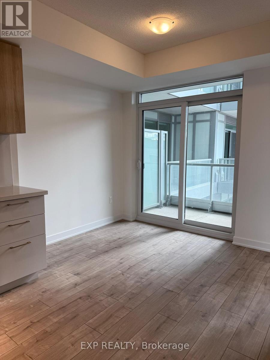 302 - 500 Plains Road E, Burlington, Ontario L7T 2E1 - Photo 24 - W12592090