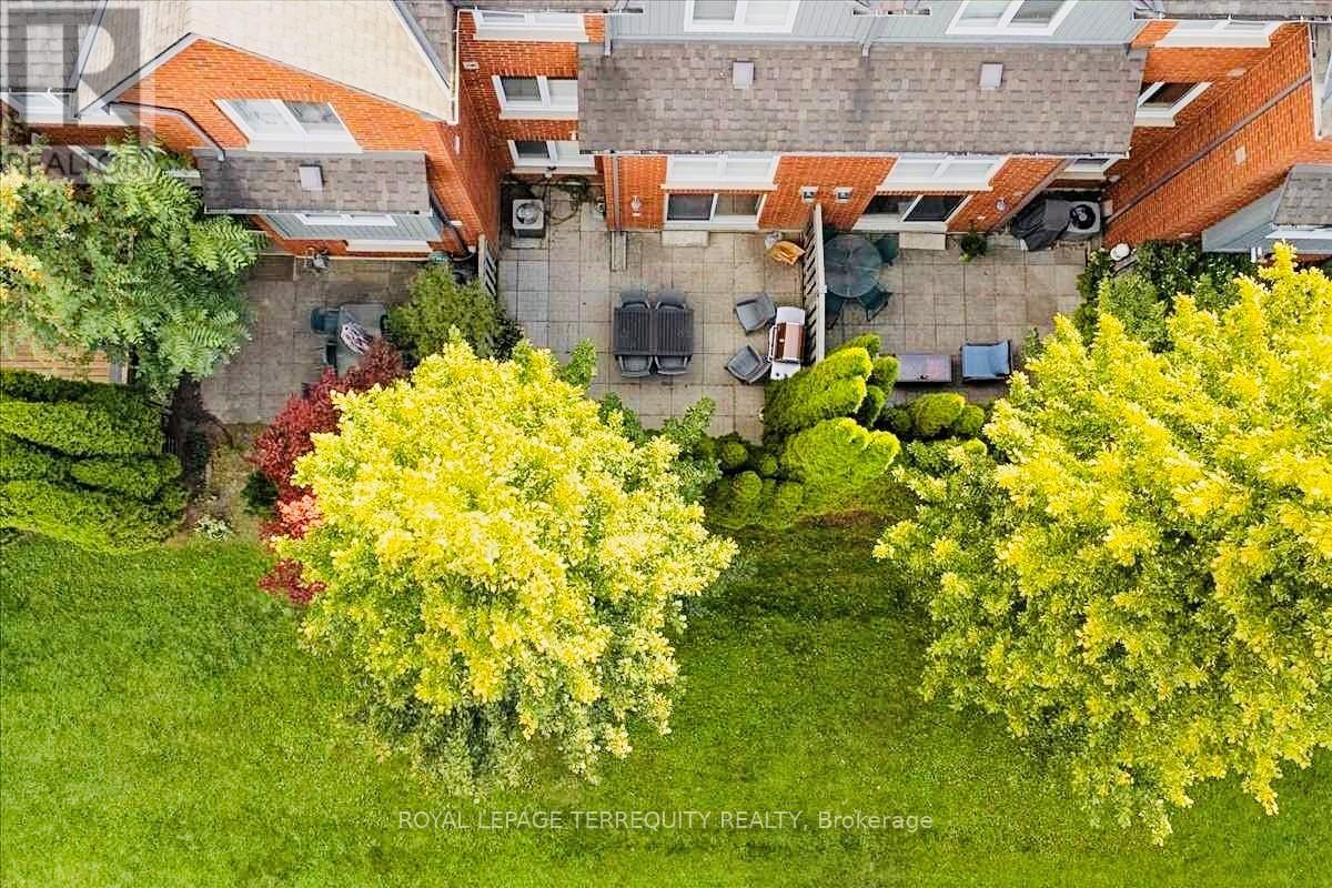 32b - 1084 Queen Street W, Mississauga, Ontario  L5H 4K4 - Photo 18 - W12592086