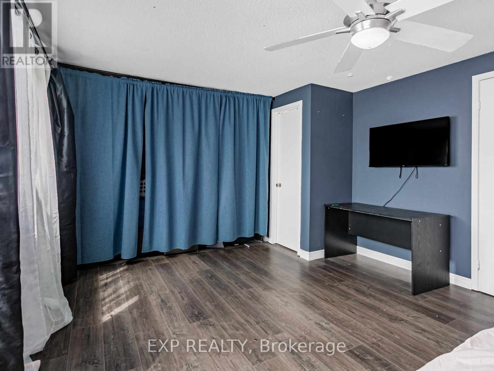 64 - 2050 Upper Middle Road, Burlington, Ontario  L7P 3R9 - Photo 15 - W12592156