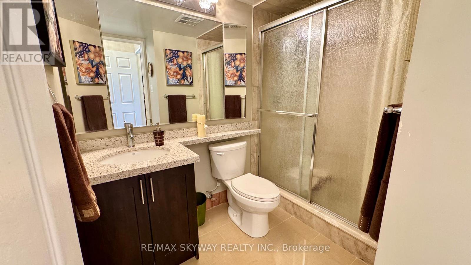 909 - 30 Malta Avenue, Brampton, Ontario  L6Y 4S5 - Photo 10 - W12592196