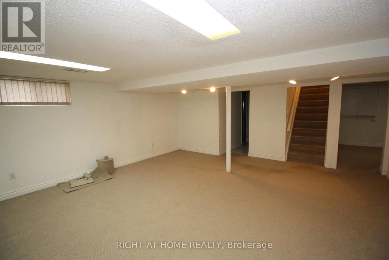 123 Ashbourne Drive, Toronto, Ontario  M9B 4H9 - Photo 16 - W12592206