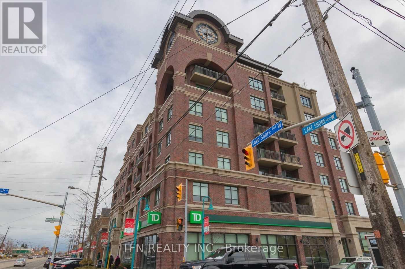 411 - 3563 Lake Shore Boulevard W, Toronto, Ontario  M8W 1P4 - Photo 5 - W12592214
