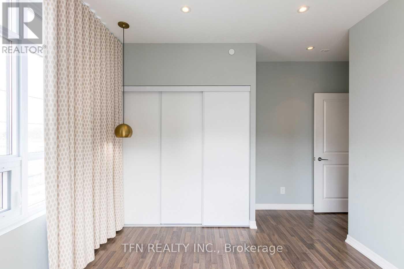 411 - 3563 Lake Shore Boulevard W, Toronto, Ontario  M8W 1P4 - Photo 25 - W12592214