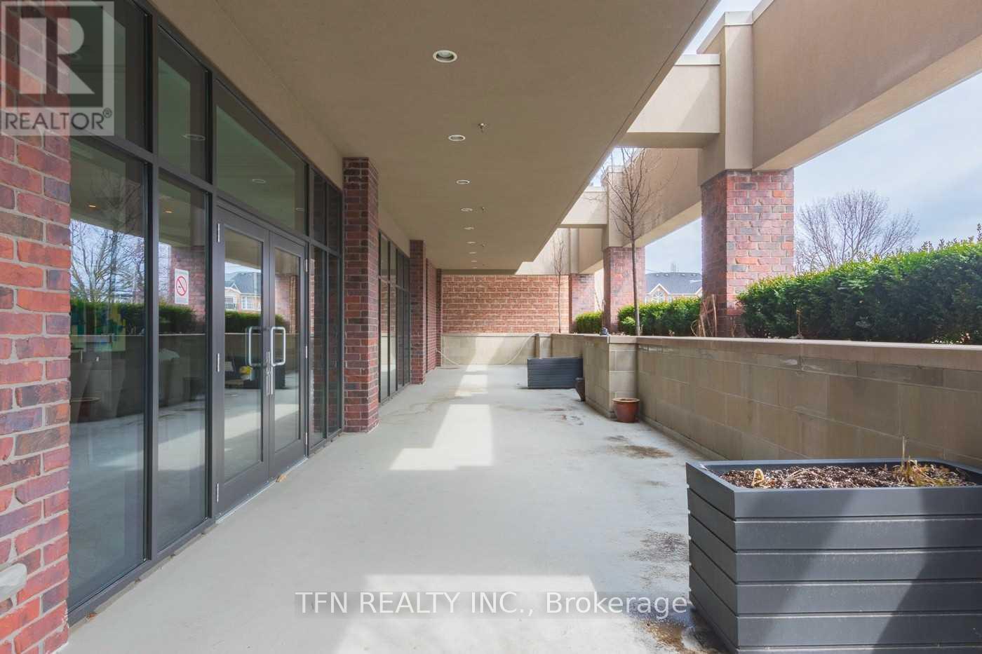 411 - 3563 Lake Shore Boulevard W, Toronto, Ontario  M8W 1P4 - Photo 14 - W12592214