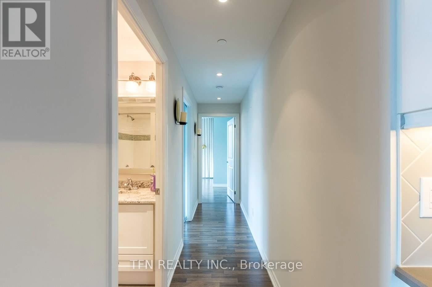 411 - 3563 Lake Shore Boulevard W, Toronto, Ontario  M8W 1P4 - Photo 19 - W12592214