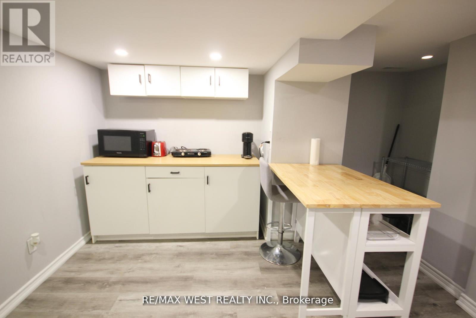 7374 Black Walnut Trail, Mississauga, Ontario  L5N 7L8 - Photo 40 - W12592236