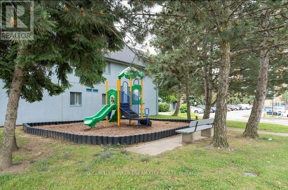 613 - 95 Trailwood Drive, Mississauga, Ontario  L4Z 3L2 - Photo 15 - W12592228