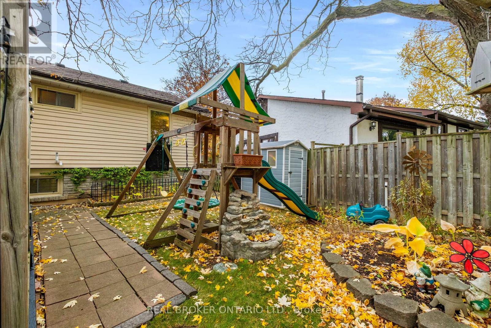 6891 Shelter Bay Road, Mississauga, Ontario L5N 1T8 - Photo 37 - W12592252