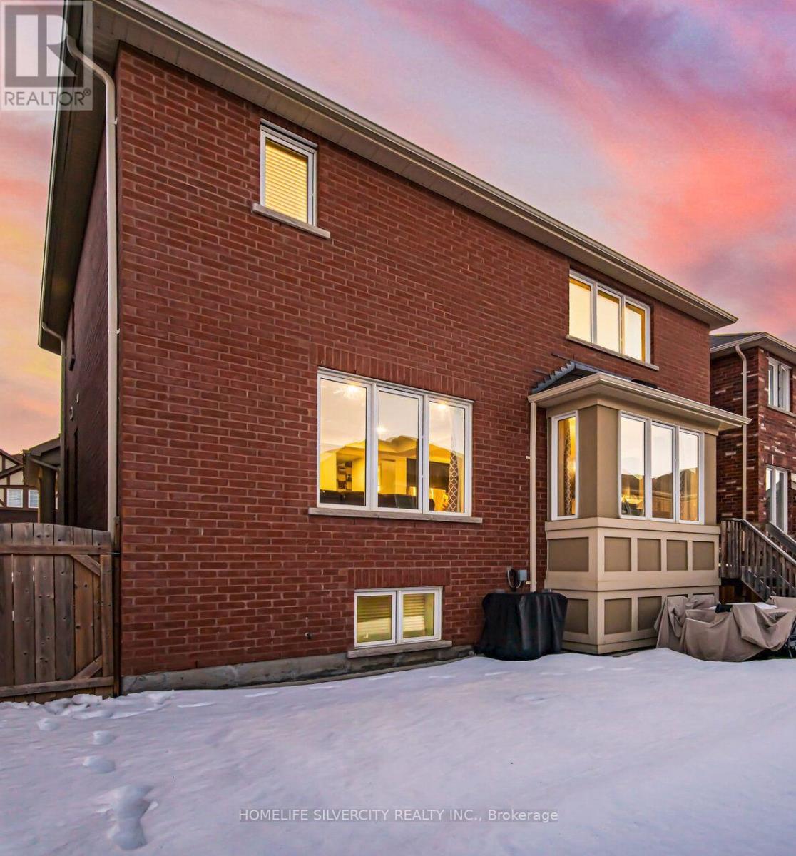 13 Fenchurch Drive, Brampton, Ontario  L7A 4G5 - Photo 34 - W12592298