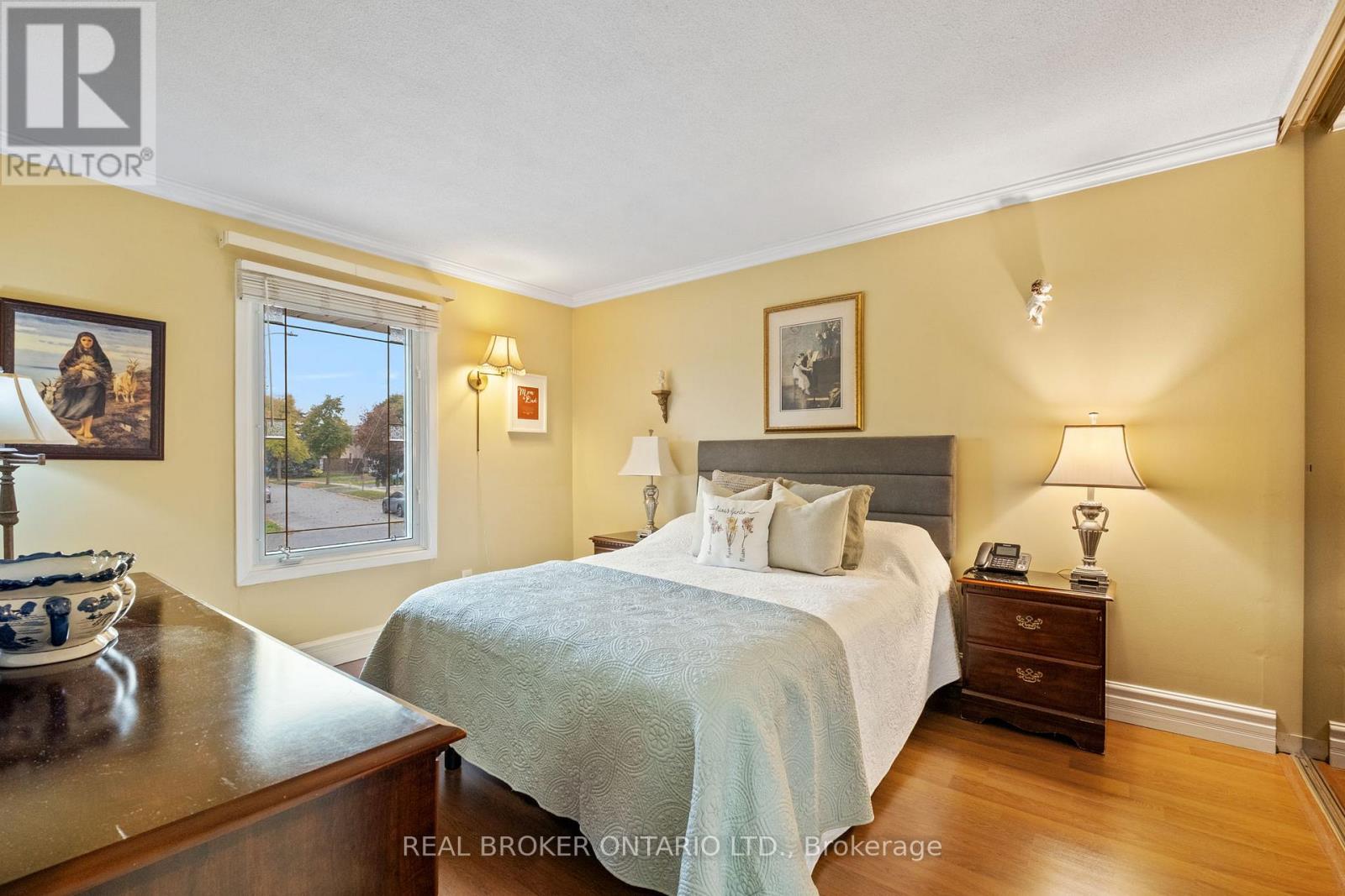 6891 Shelter Bay Road, Mississauga, Ontario L5N 1T8 - Photo 17 - W12592252