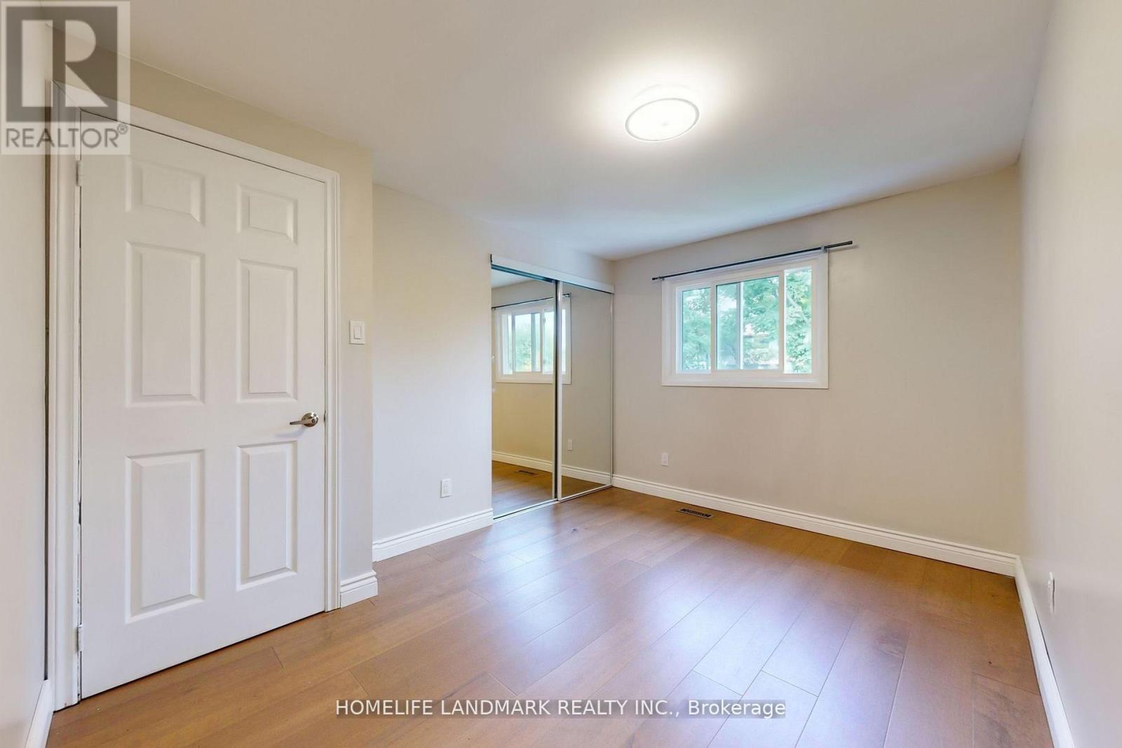 2203 Council Ring Road, Mississauga, Ontario L5L 1B6 - Photo 18 - W12592294