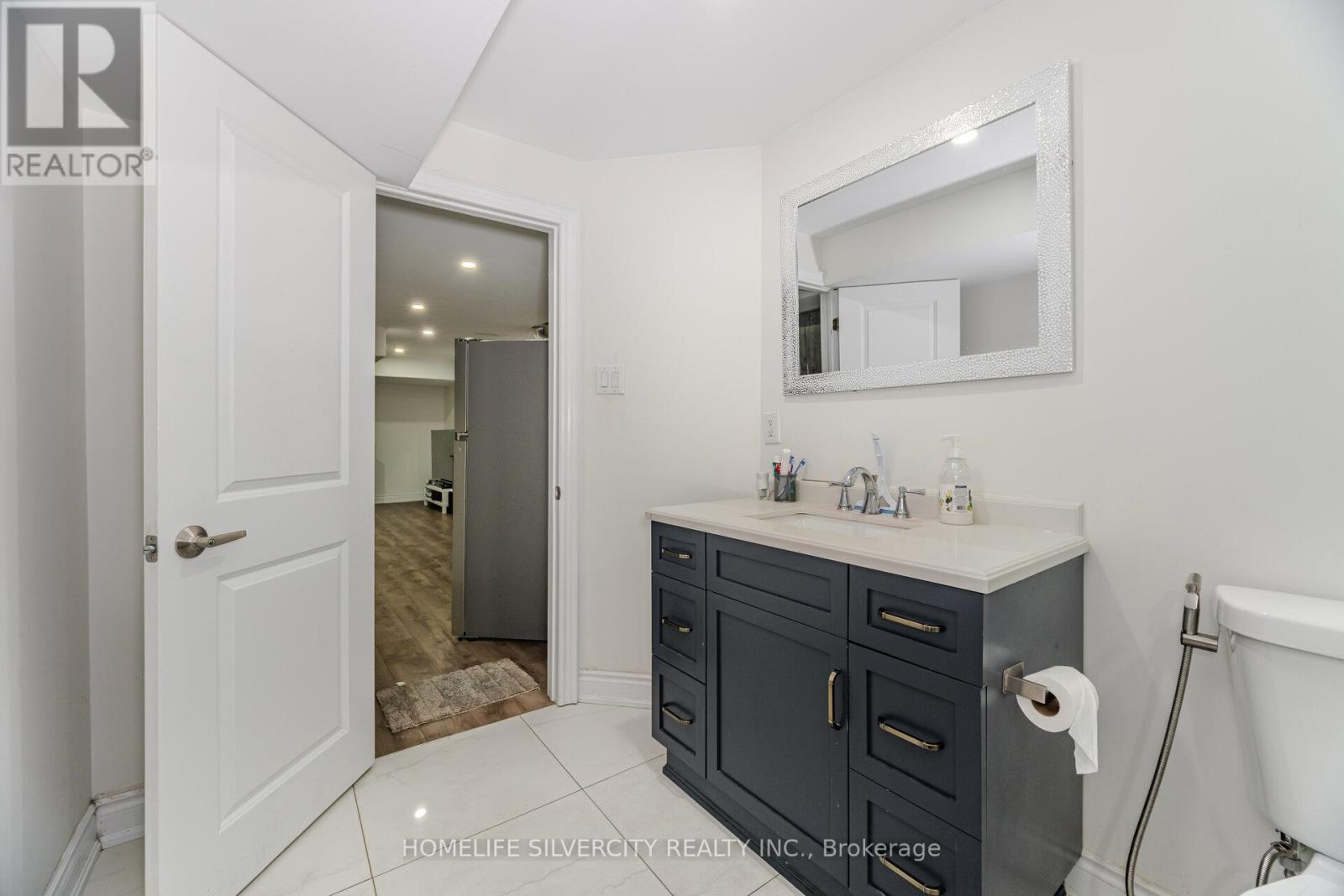 13 Fenchurch Drive, Brampton, Ontario  L7A 4G5 - Photo 33 - W12592298