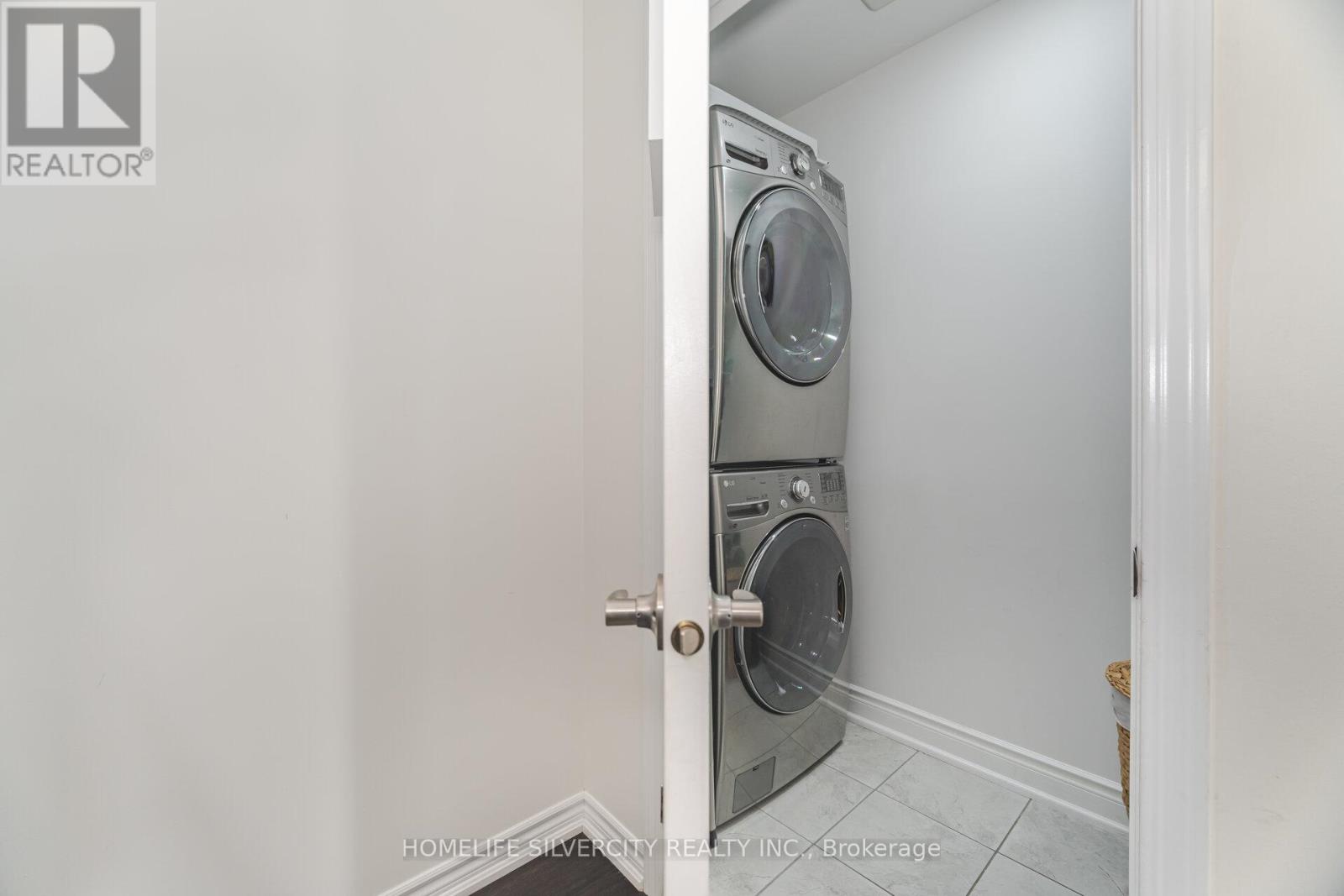 13 Fenchurch Drive, Brampton, Ontario  L7A 4G5 - Photo 25 - W12592298