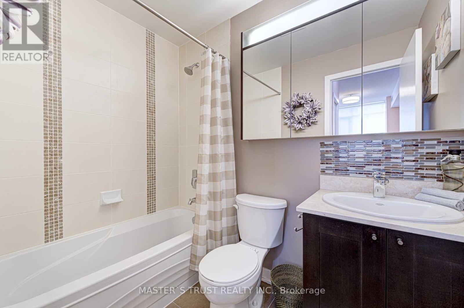 2804 - 4065 Brickstone Mews, Mississauga, Ontario  L5B 0G3 - Photo 13 - W12592284