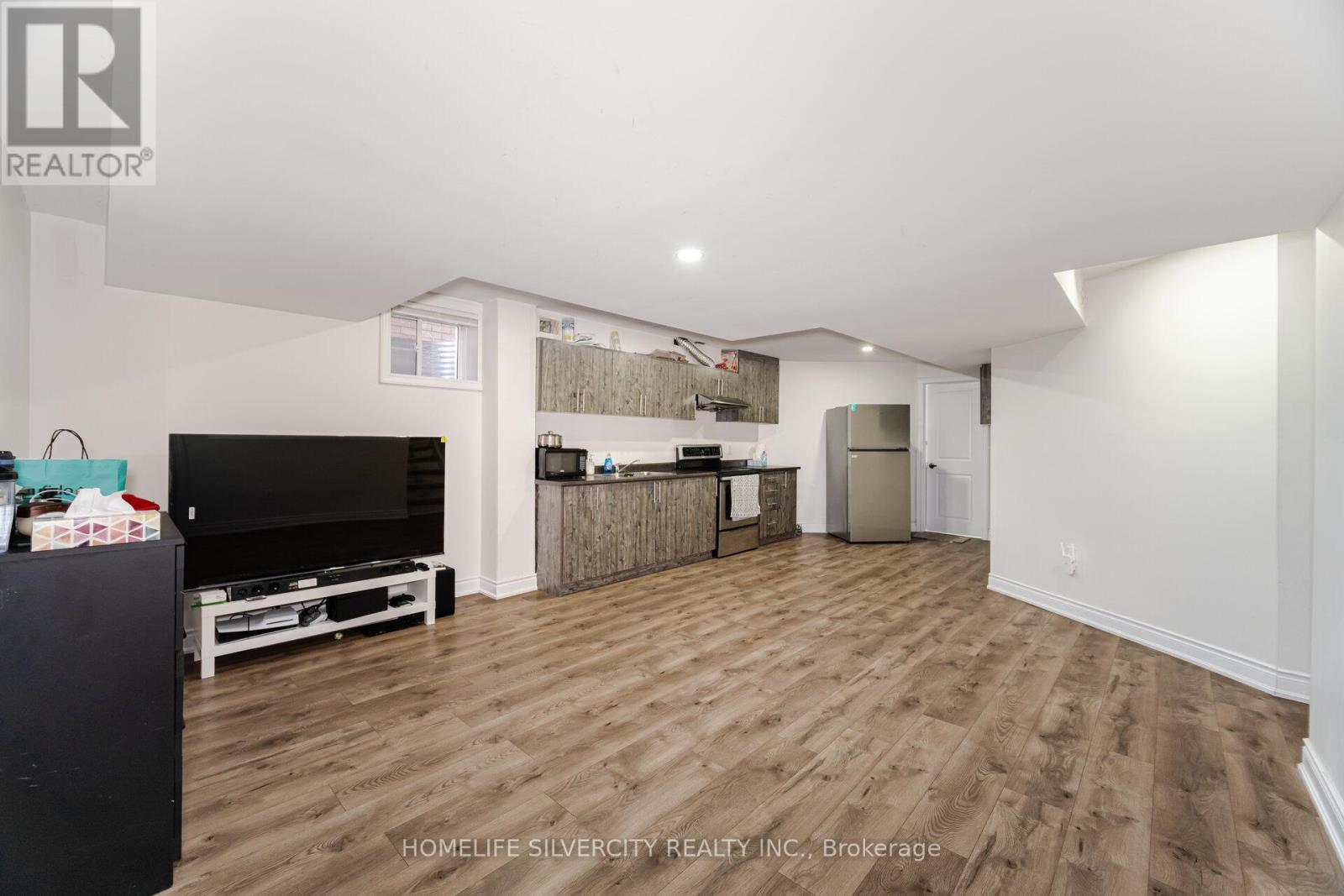 13 Fenchurch Drive, Brampton, Ontario  L7A 4G5 - Photo 27 - W12592298